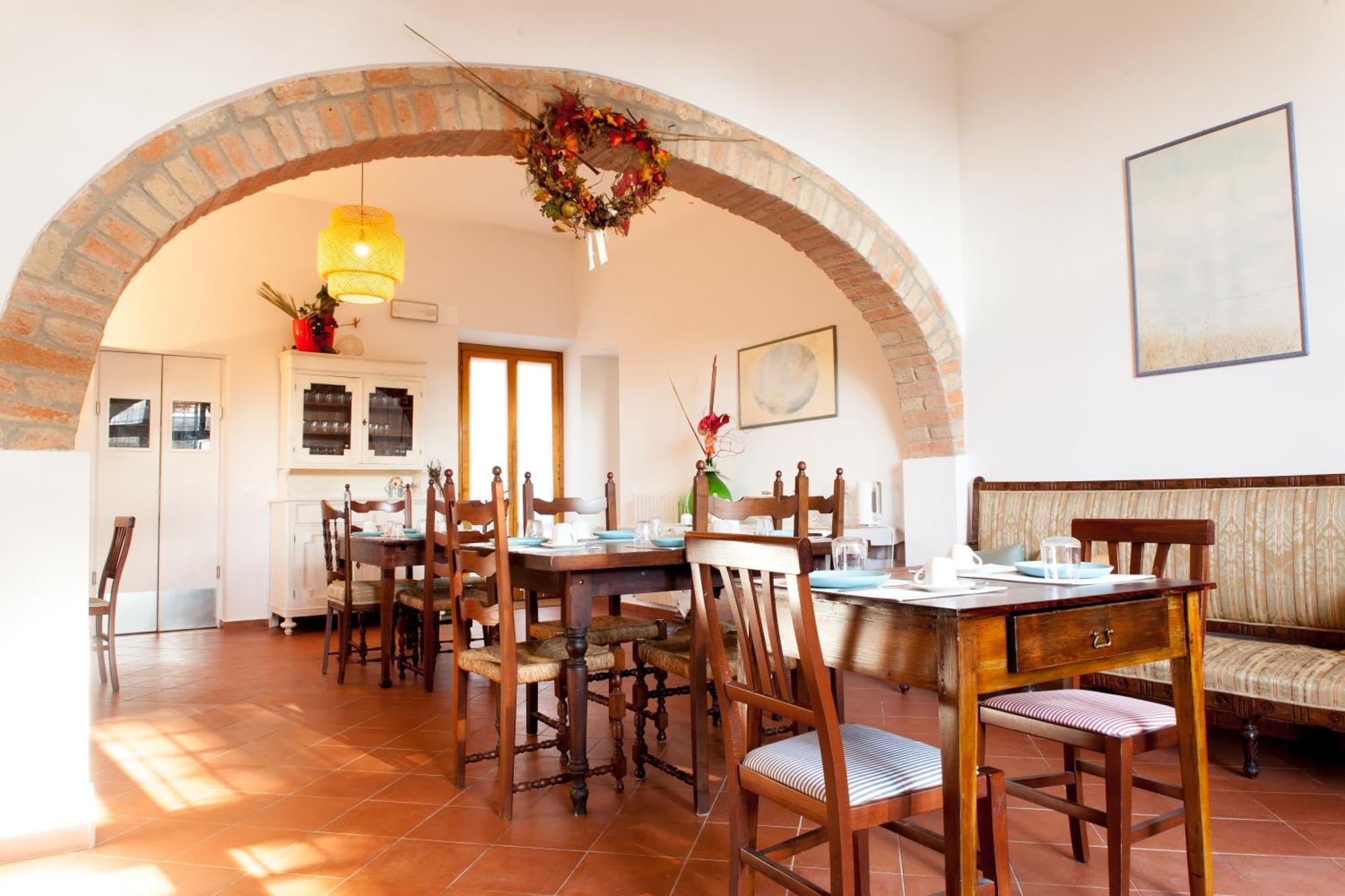 Agriturismo Podere Rondinaio Lamporecchio Exterior foto